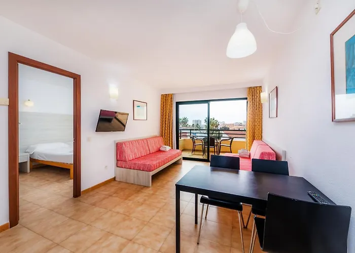 Apto Con Terraza 104